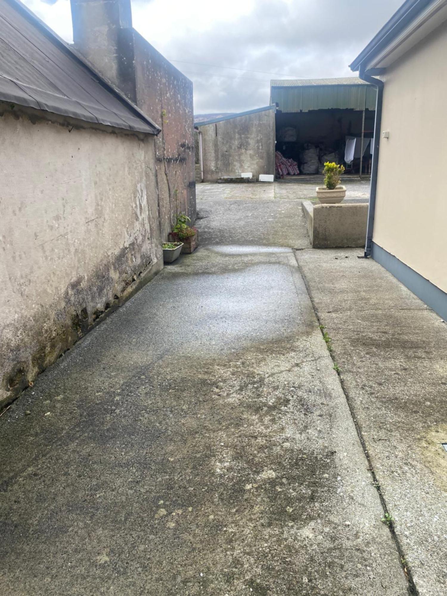 Bluebell Apartment Sleeps 7 Only Let As Whole Apartment Blennerville Exterior photo